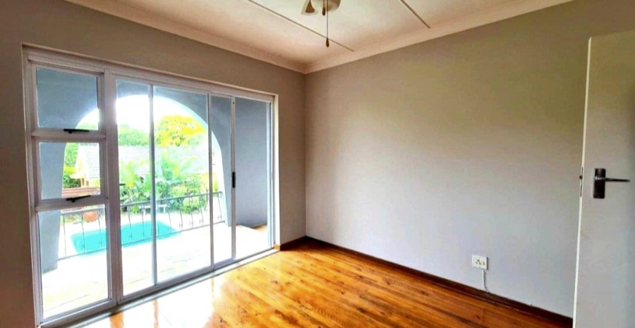 4 Bedroom Property for Sale in Nahoon Valley Park Eastern Cape